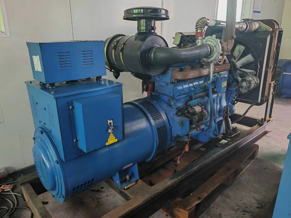 固阳100kW柴油发电机组使用多级机油有哪些优缺点？